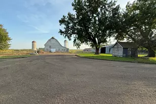 78994 160th St, Sacred Heart, MN 56285 - Photo 5