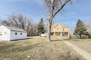 78994 160th St, Sacred Heart, MN 56285 - Photo 1