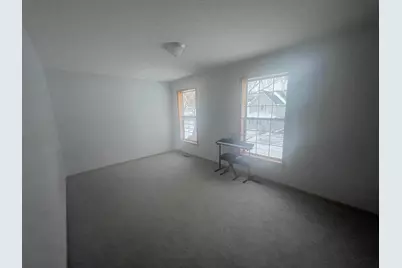 36 Winnipeg Avenue, Saint Paul, MN 55117 - Photo 9