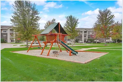 1321 Lake Drive W #203, Chanhassen, MN 55317 - Photo 25