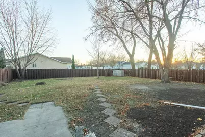 921 18th Avenue N, Moorhead, MN 56560 - Photo 3