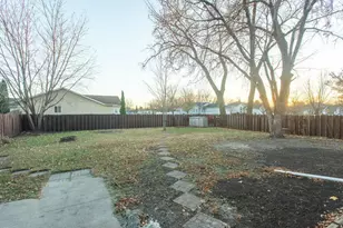 921 18th Ave N, Moorhead, MN 56560 - Photo 3