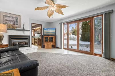 2231 Queens Drive, Woodbury, MN 55125 - Photo 9