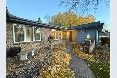 2231 Queens Drive, Woodbury, MN 55125 - Photo 47