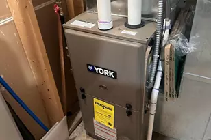 520 Harriett Dr, Marshall, MN 56258 - Photo 27