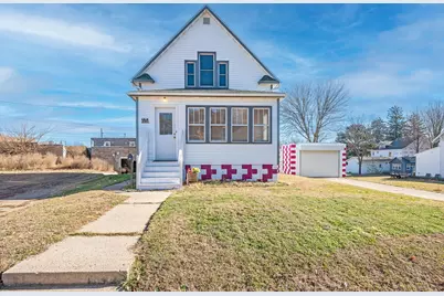 209 S Main Street, Fairmont, MN 56031 - Photo 1