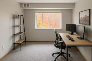 1321 Lake Dr W, Chanhassen, MN 55317 - Photo 9