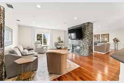 2501 30th Avenue S #201, Fargo,  58103 - Photo 7