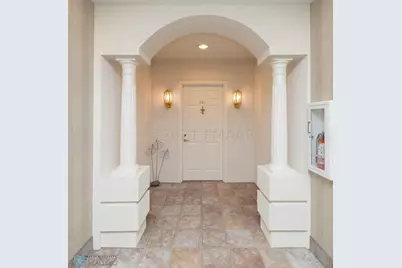 2501 30th Avenue S #201, Fargo,  58103 - Photo 3