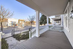 830 University Ave W, Saint Paul, MN 55104 - Photo 31