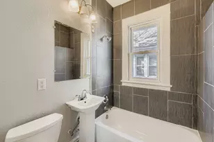 830 University Ave W, Saint Paul, MN 55104 - Photo 15