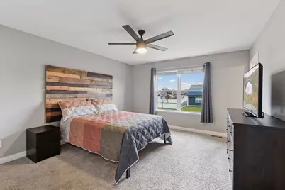 1936 Meridian Curve, Carver, MN 55315 - Photo 17