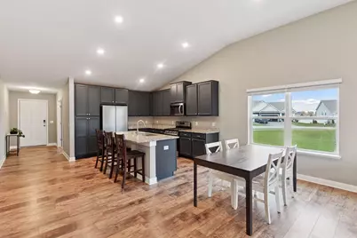 1936 Meridian Curve, Carver, MN 55315 - Photo 7