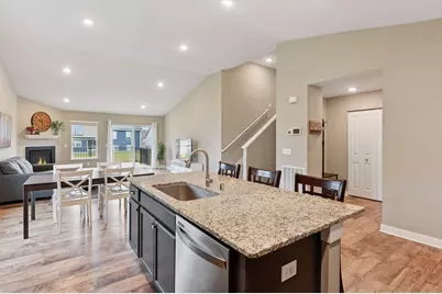 1936 Meridian Curve, Carver, MN 55315 - Photo 9