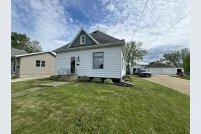 112 5th Street NE, Stewartville, MN 55976 - Photo 1