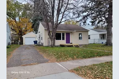 617 20th Street N, Moorhead, MN 56560 - Photo 1