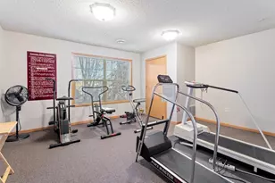 2231 Penn Pl, North Saint Paul, MN 55109 - Photo 19