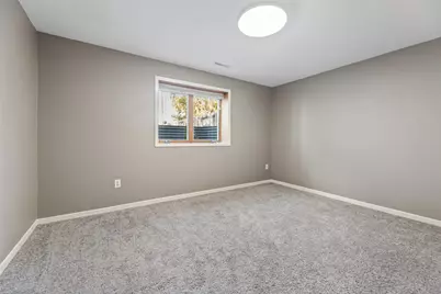 616 E Sarnia Street, Winona, MN 55987 - Photo 23