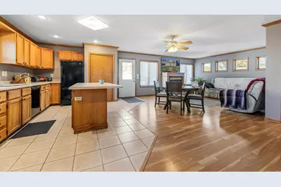 616 E Sarnia Street, Winona, MN 55987 - Photo 5