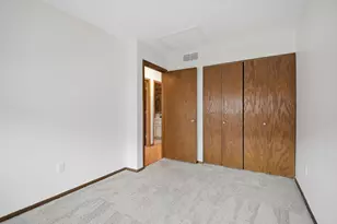 215 Elton Hills Dr NW, Rochester, MN 55901 - Photo 19