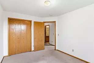 8932 Prestwick Cir N, Brooklyn Park, MN 55443 - Photo 21