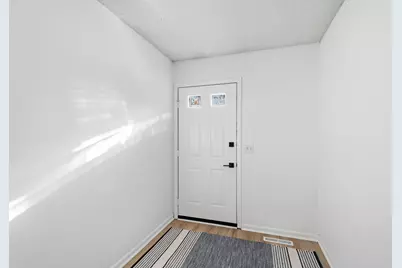 5118 Angeline Avenue N, Crystal, MN 55429 - Photo 13