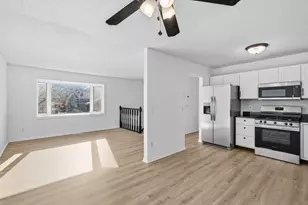 5118 Angeline Ave N, Crystal, MN 55429 - Photo 7