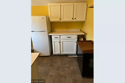 2082 Marshall Avenue, Saint Paul, MN 55104 - Photo 15