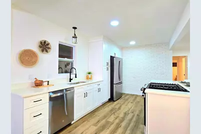 5980 7th Street NE, Fridley, MN 55432 - Photo 7