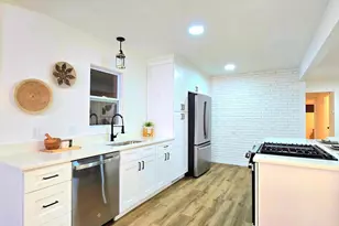 5980 7th St NE, Fridley, MN 55432 - Photo 7