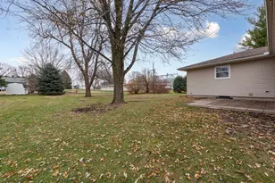 351 1st Ave NE, Wells, MN 56097 - Photo 9