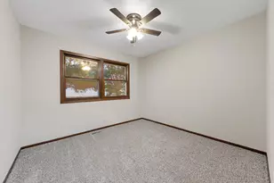 351 1st Ave NE, Wells, MN 56097 - Photo 31