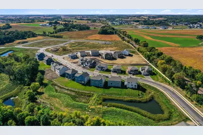 1737 Oak Creek Pass, Chaska, MN 55318 - Photo 37