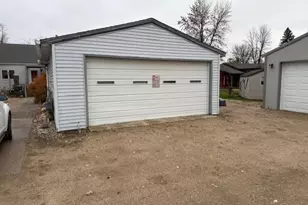 211 9th St S, Breckenridge, MN 56520 - Photo 5