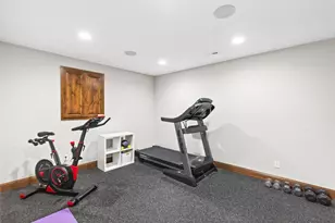 5865 Comstock Ln N, Plymouth, MN 55446 - Photo 49