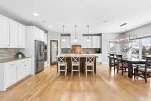 5865 Comstock Ln N, Plymouth, MN 55446 - Photo 9