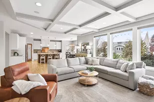 5865 Comstock Ln N, Plymouth, MN 55446 - Photo 7