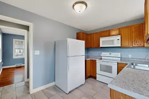 317 15th Ave NE, Rochester, MN 55906 - Photo 9