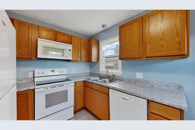 317 15th Avenue NE, Rochester, MN 55906 - Photo 11