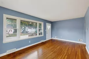 317 15th Ave NE, Rochester, MN 55906 - Photo 7