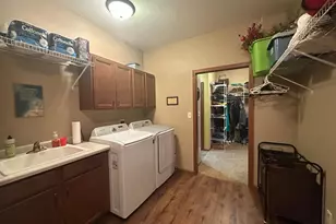 240 N Pond Dr, Jackson, MN 56143 - Photo 25