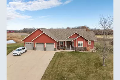 240 N Pond Drive, Jackson, MN 56143 - Photo 1