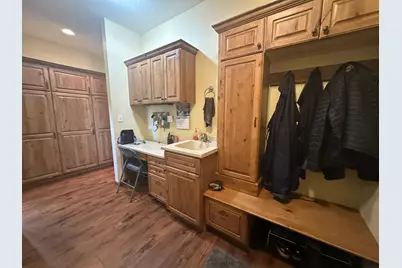 240 N Pond Drive, Jackson, MN 56143 - Photo 5