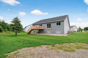 340 21st Ave SW, Cambridge, MN 55008 - Photo 39