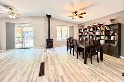 1560 Wabasha Avenue, Saint Charles, MN 55972 - Photo 5