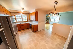2115 23rd St NW, Rochester, MN 55901 - Photo 9