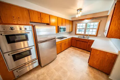 2115 23rd Street NW, Rochester, MN 55901 - Photo 7