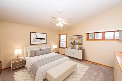 5324 Highpointe Drive, Bloomington, MN 55437 - Photo 7