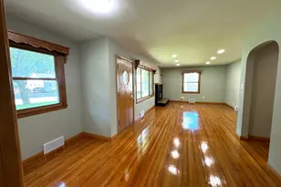 221 Woodlawn Ave, Lake Lillian, MN 56253 - Photo 7