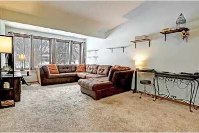 14351 Glenda Drive, Apple Valley, MN 55124 - Photo 9